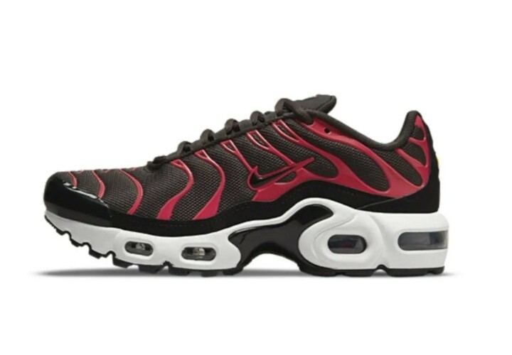 Nike Air Max Plus GS Sz 6.5 Women's Sz 8 BRED Siren Red Black