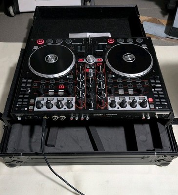 Professional DJ Controller Reloop Terminal Mix 2  4 Deck HQ AudioInterfaces Top 