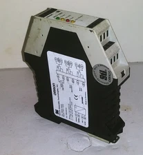 Omron SCC-1224 Saftey Relay (593)