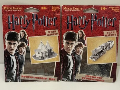 NEW Bundle Of 2 Metal Earth Kit Harry Potter Hagrid s Hut Express Train3D Model