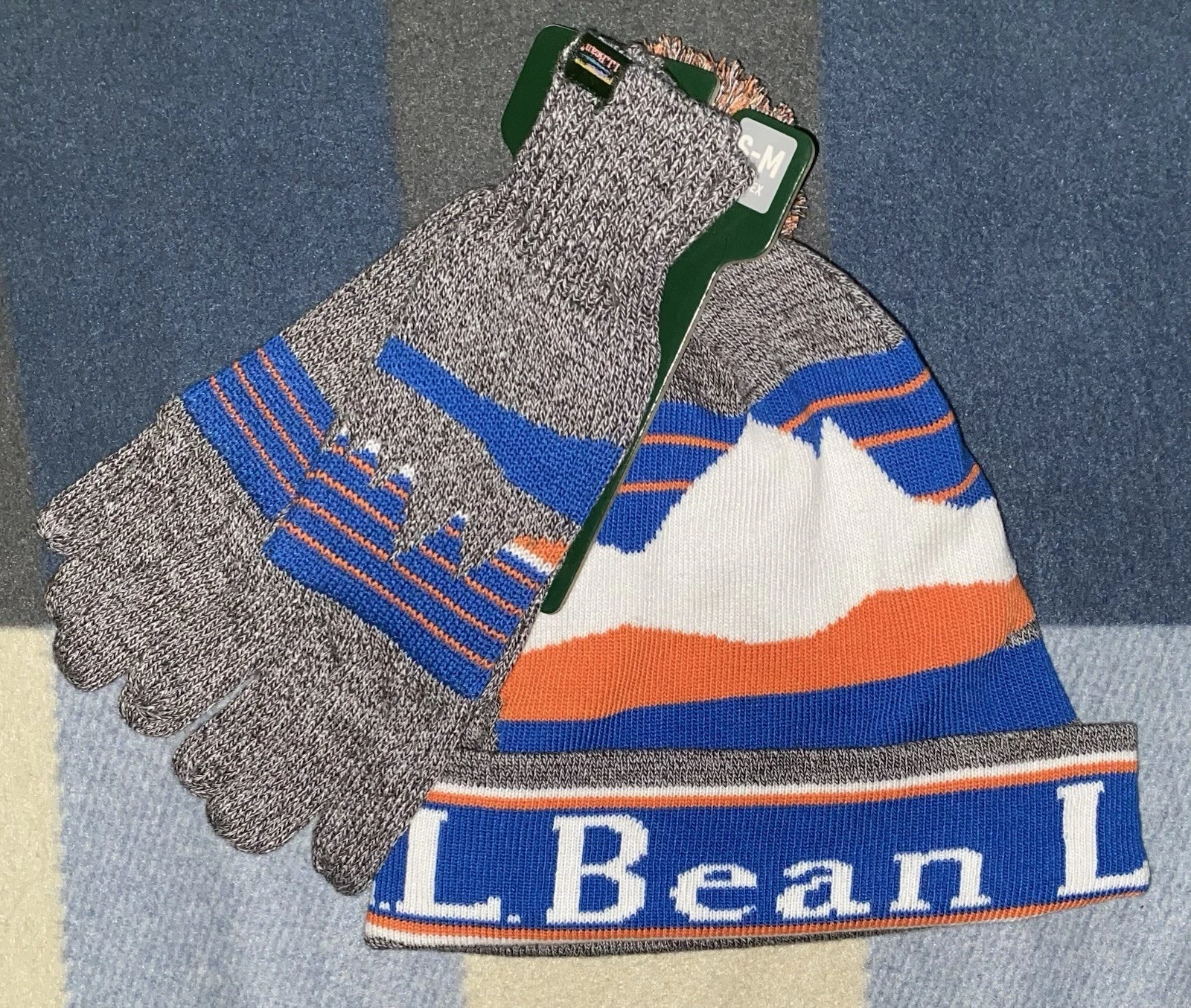 LL Bean Katahdin Graphic Beanie Hat & Gloves Set Size S-M Unisex Gray Blue