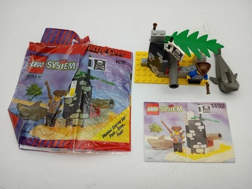Vintage LEGO Battle Cove Pirates 1492 Complete Set Poly Bag & Instructions LOT