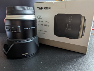 Tamron 45mm F1.8 SP Di VC Objektiv für Canon - Profi Festbrennweite - stabilisiert