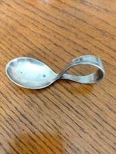 Vintage Silver Plate Wm Rogers Son AA Curved Baby Spoon