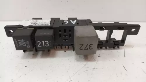 8L0941822A Caja Reles/Fusibles para AUDI A6 BERLINA (4B2) 2.8 1997 3156527 - Bild 1 von 10