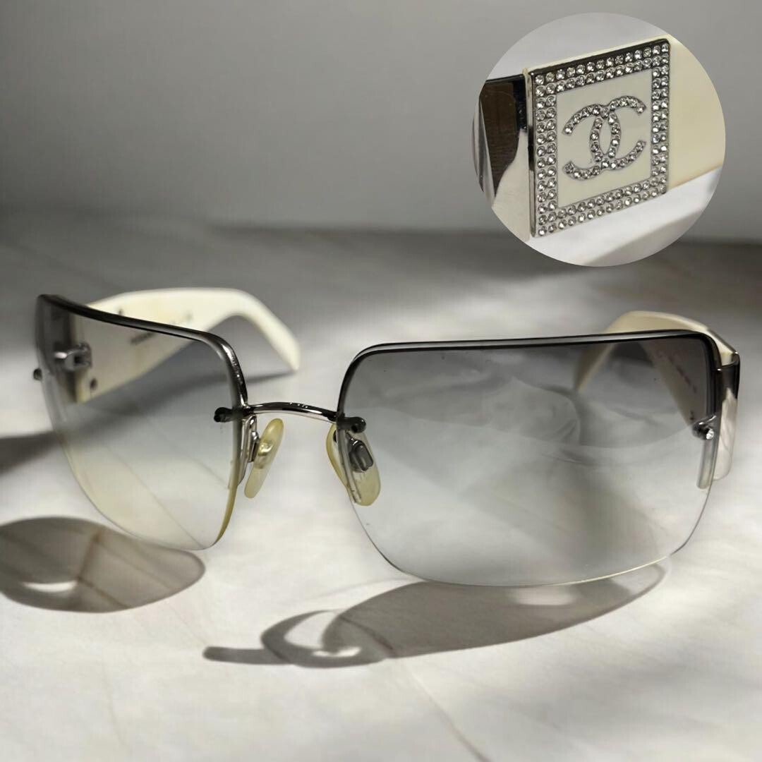 小物 CHANEL sunglasses coco y2k rhinestone CHANEL 5044B Y2K Vintage Oval Sunglasses Rhinestone Coco