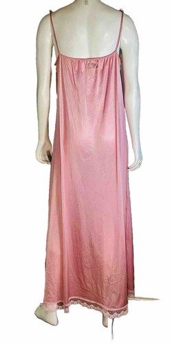Sexy bata de barrido completa vintage Gigi con Pick A Boo vestido de noche largo rosa y encaje - Imagen 11 de 11