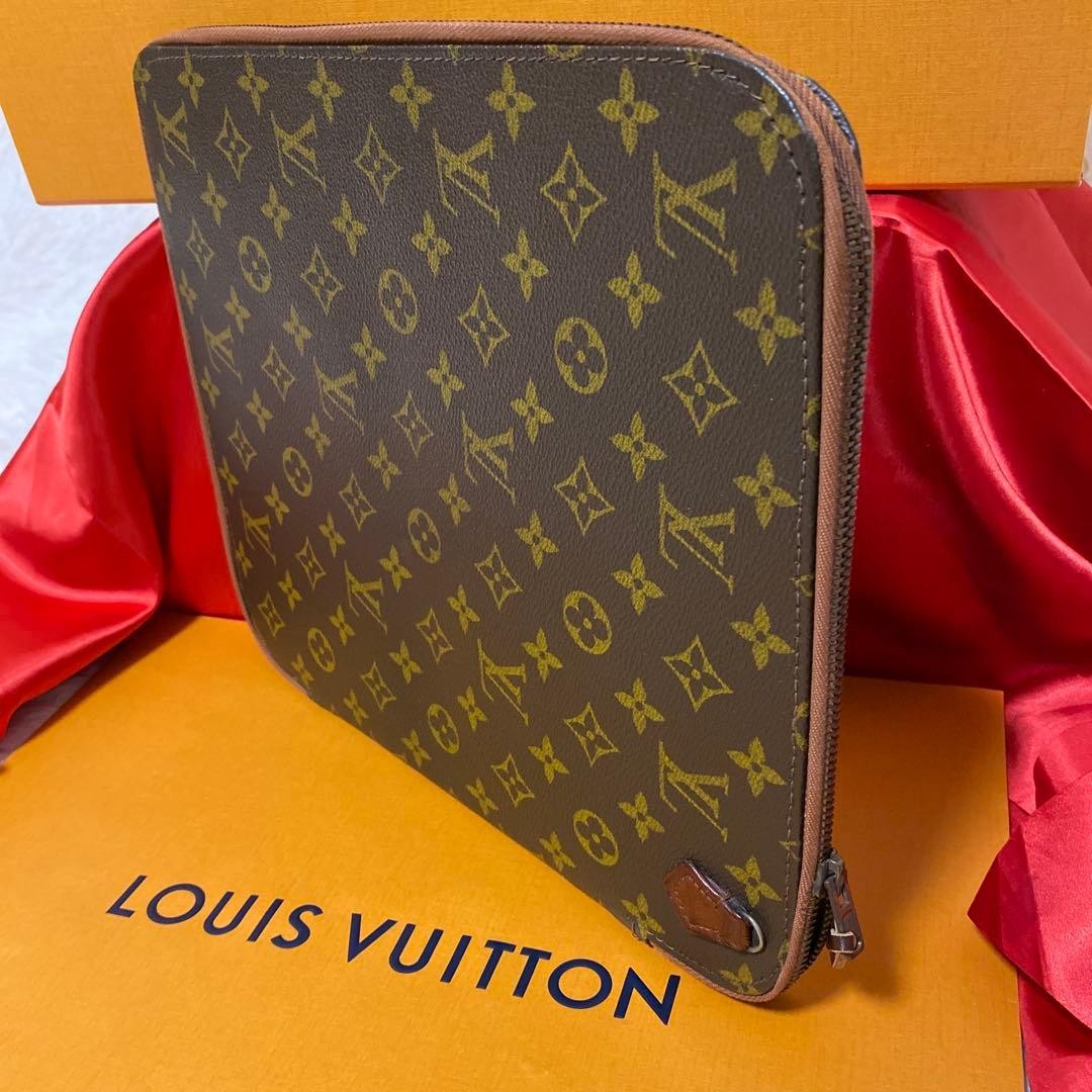Louis Vuitton Monogram Pouch Document Case Clutch… - image 3