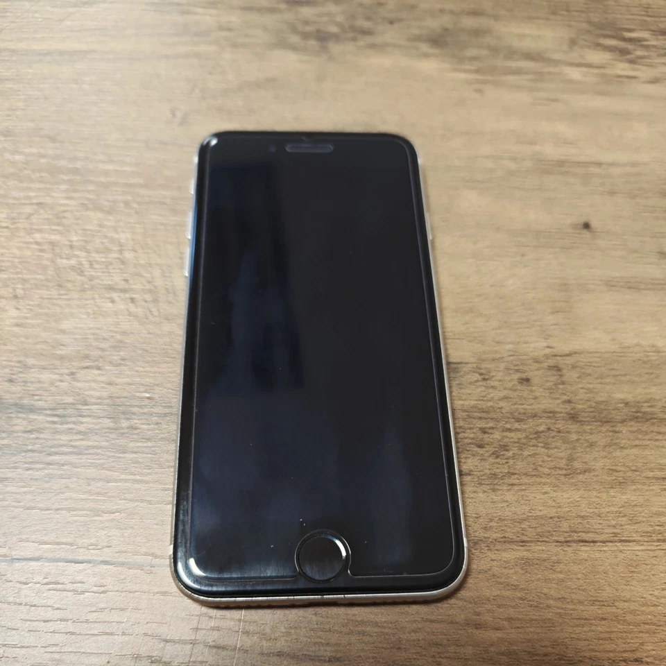 Apple iPhone SE 3rd Gen 64GB Unlocked (FAULTY BATTERY) W29-C20 - Image 2 of 4