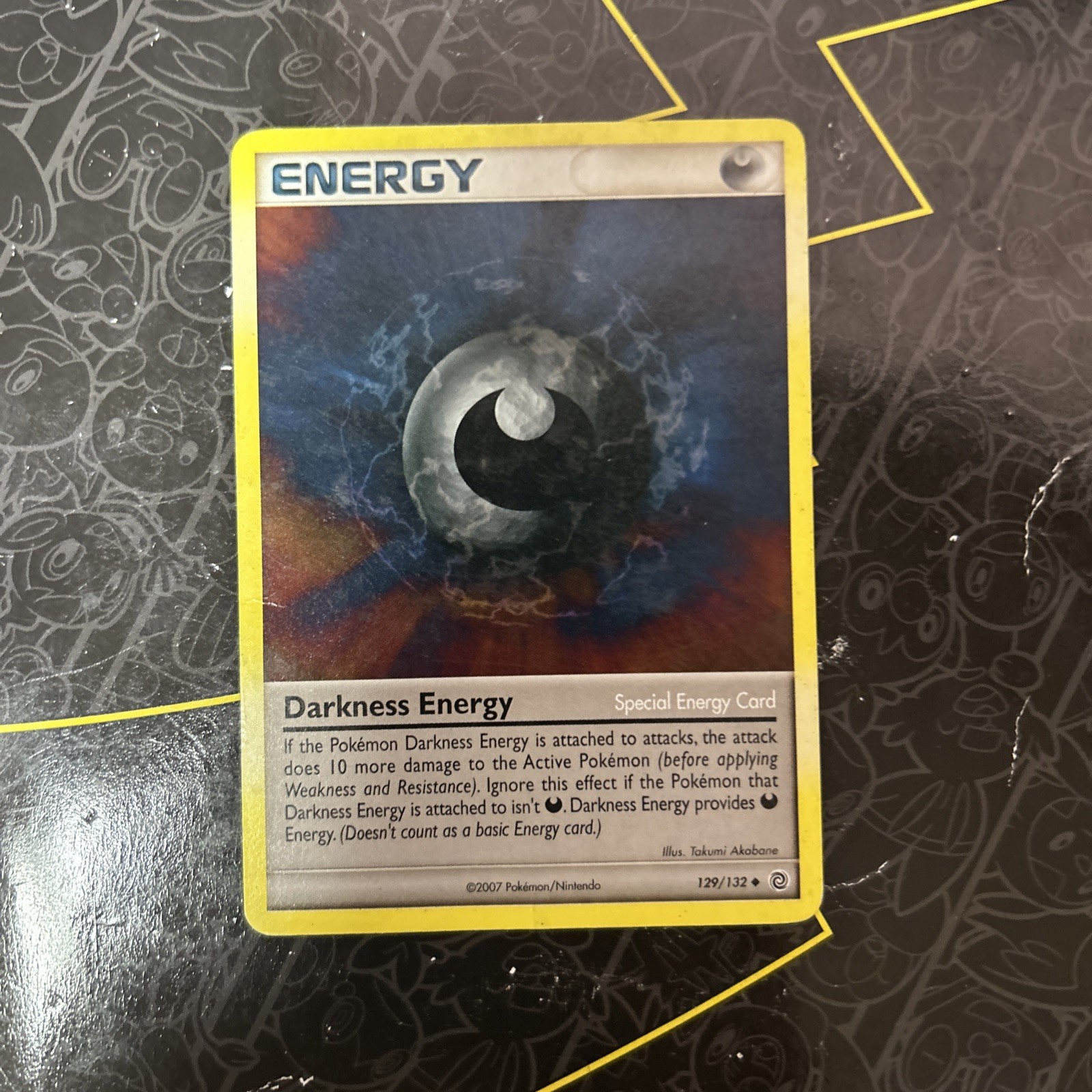 Pokemon TCG Card 2007 Secret Wonders - Darkness Energy 129/132
