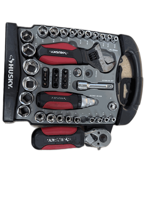 #ad Husky 1 4 in. and 3 8 in. Stubby Ratchet and Socket Set 46 Piece MISSING $19.99