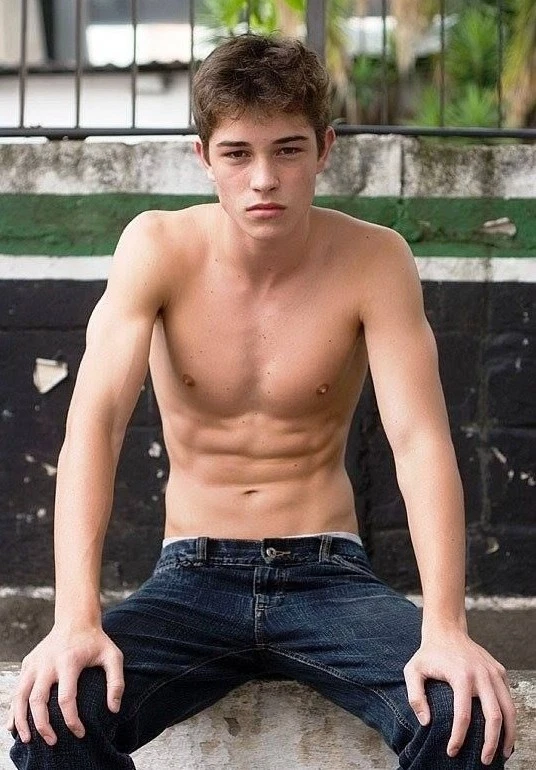 Shirtless Male 18 year old Frat Jock Dude In Jeans Cute Guy PHOTO 4X6 C658