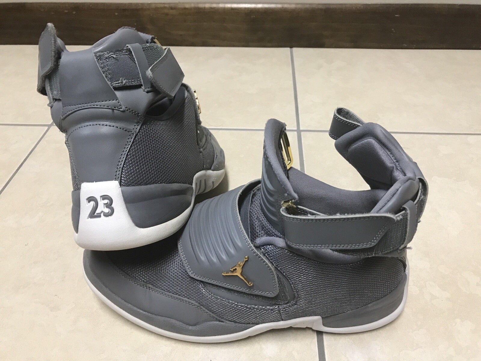 jordan mens basketball shoes