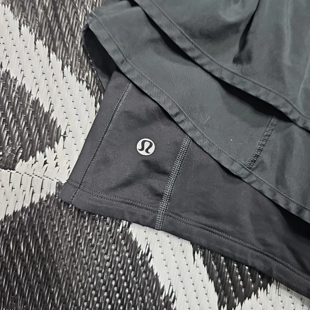 Lululemon Womens Black Ruffle Tennis Skirt Size 10
