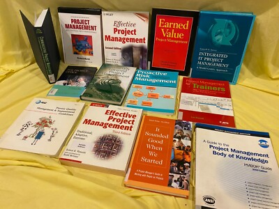 Lot 13 Books Project Management - Risk,Finance, Communication, Trainers, Quality