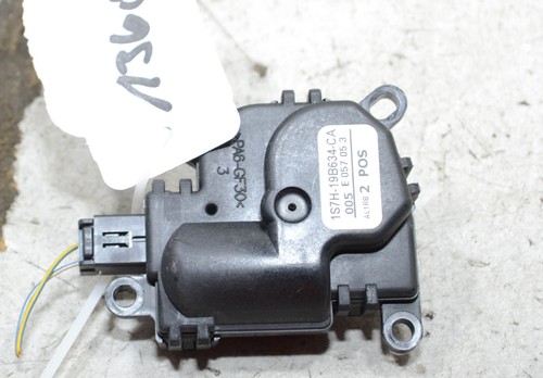 FORD Mondeo MK3  Bj 05 Stellmotor Heizung Klima 1S7H19B634CA #136053-G624