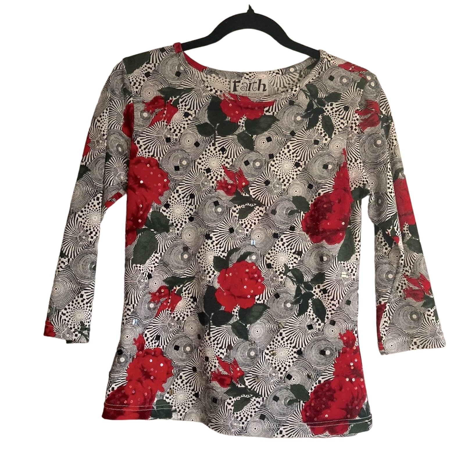 VTG Y2K FAITH by Celia Forrester graphic top, women's size small
