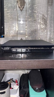 Sony PlayStation 4 Slim 500GB-Ohne Kabel und Kontroller Funktioniert Einwandfrei
