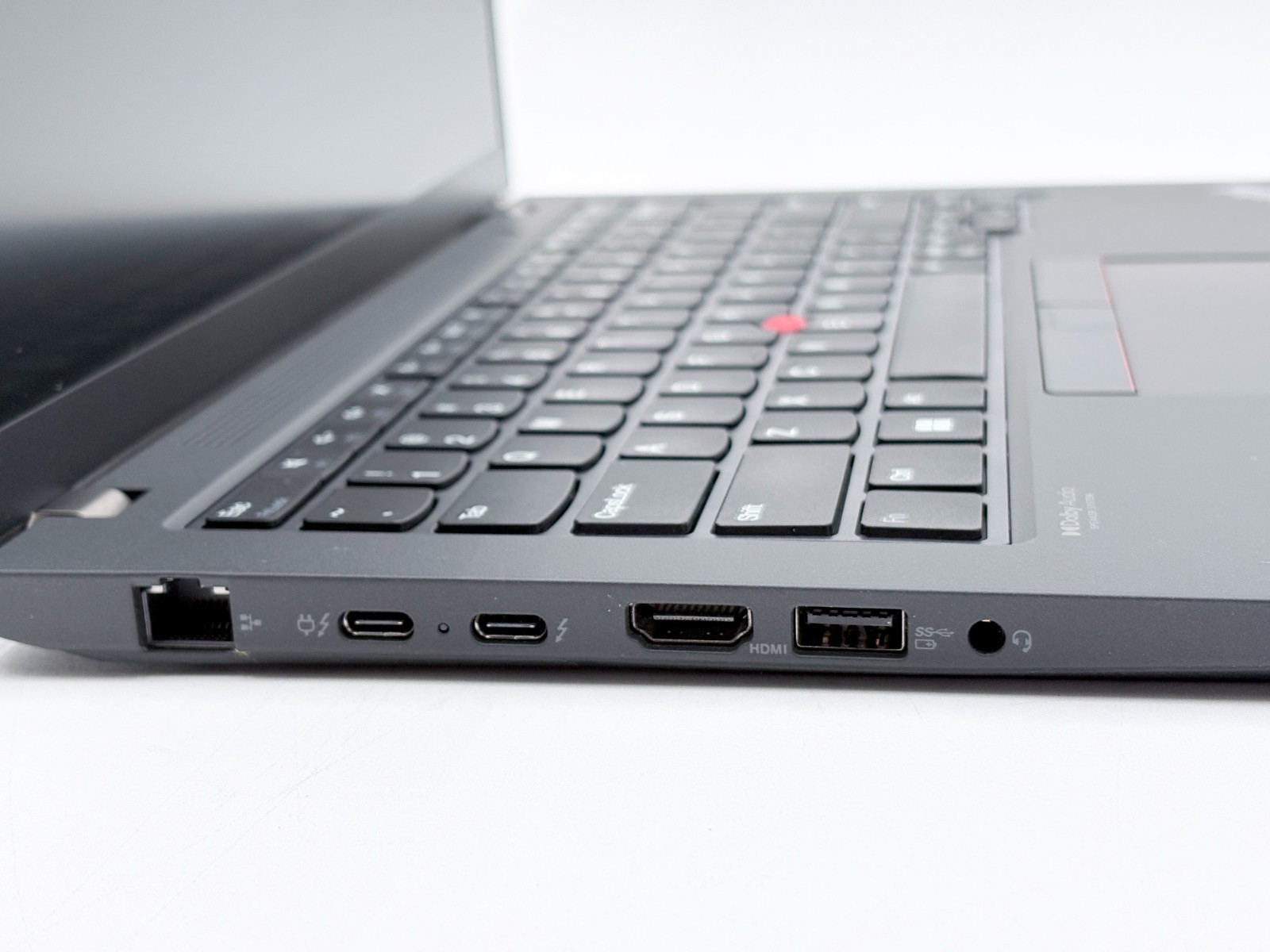 Lenovo ThinkPad T14, 14-Inch Laptop, with Intel Core i7-1265U, 256 GB SSD (Solid State Drive), Windows 11 Pro