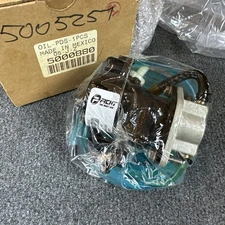 Genuine NOS OMC Evinrude Ficht Oil Injector & Manifold 5005257 5000880 5001479-A