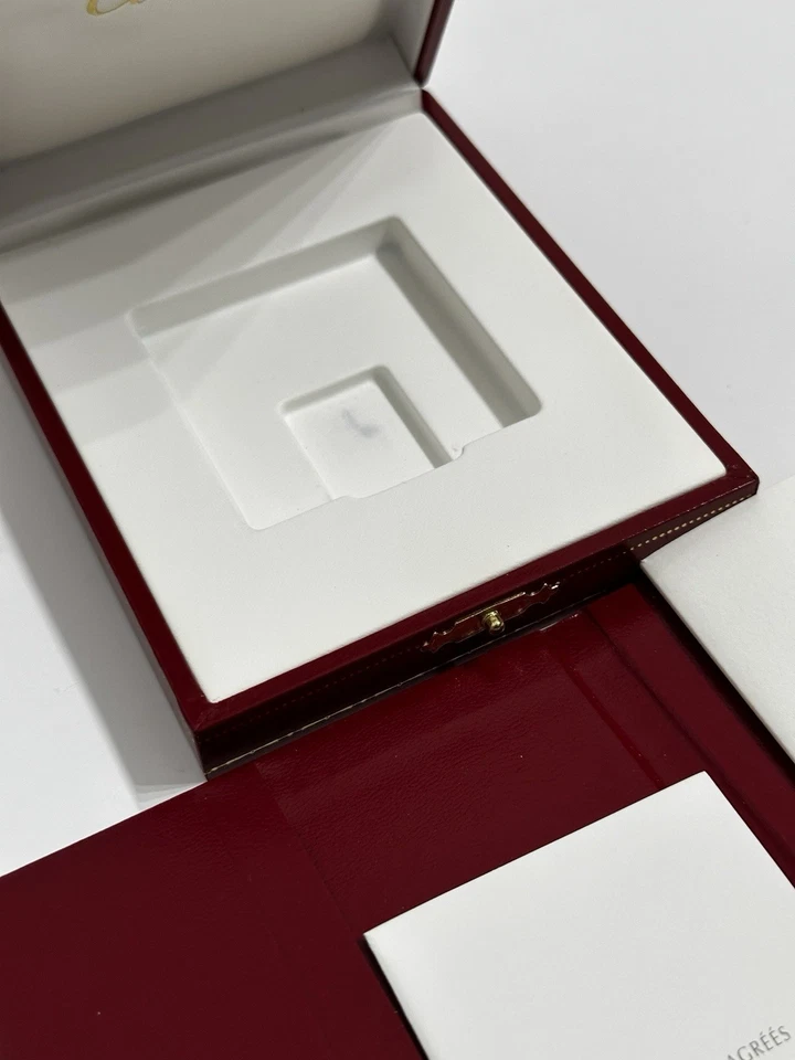 Caixa Cartier para Relógio de Mesa de Viagem Panthere - W0100031 - SOMENTE CAIXA - 1990-1999 - Imagem 4 de 4