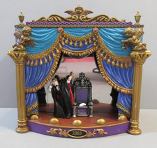 2003 Carlton Cards Phantom of the Opera Light Up Musical Ornament/Tabletop Fig.