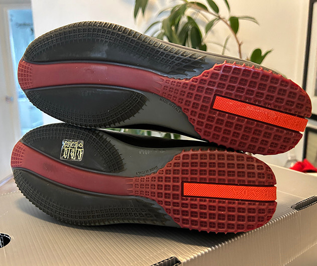 VINTAGE (NIB) RED PRADA PS1507 MEN'S US 8 / UNISEX BLACK RED