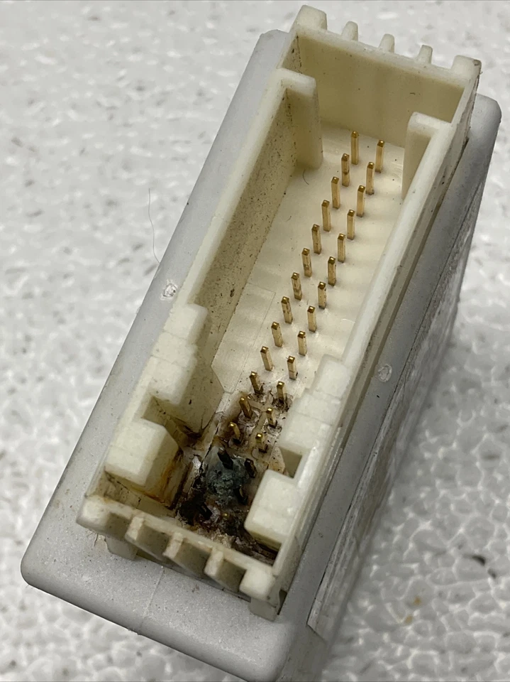 🥇 Módulo monitor de presión de neumáticos TPMS serie 5 BMW 335i X5 2004-2010 6778387-01 Foto 3 de 4