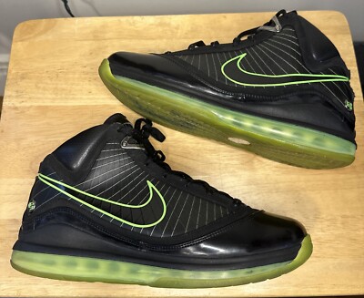 Size 10.5 - Nike Air Max LeBron 7 Dunkman original box 