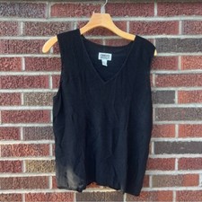 Chico  s Black Loose Knit V Neck Sleeveless Sweater Vest Top