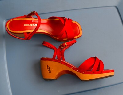 Vintage 1980's Bare Traps Sandals Red Size Ankle Strap Wooden Platform  EUC! - Main Image