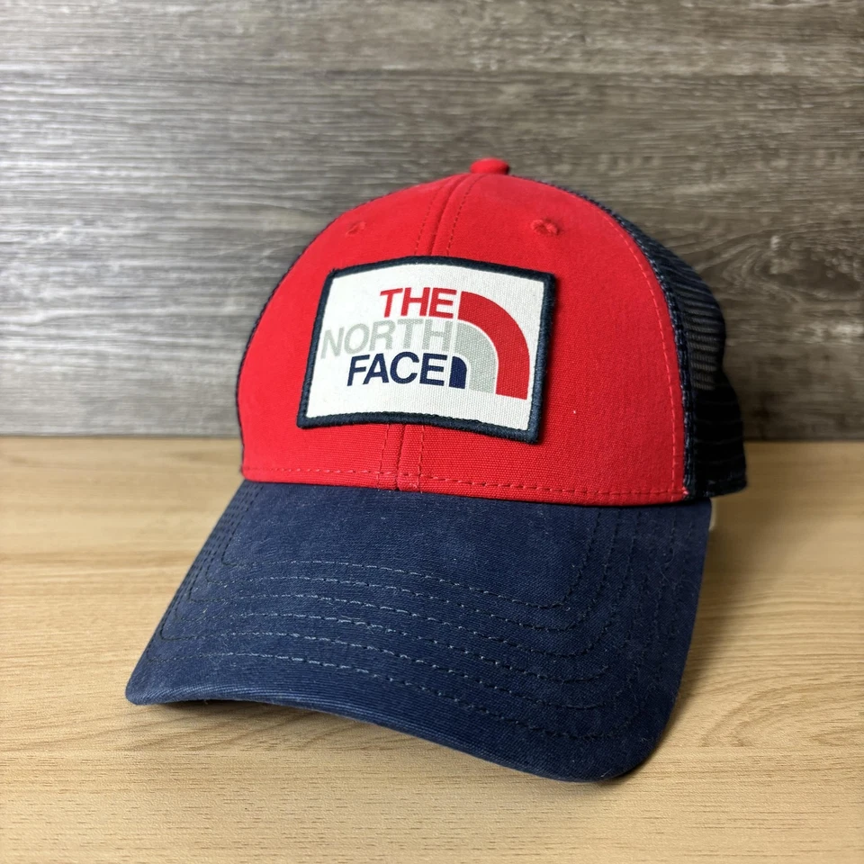 Gorra North Face Snap Back rojo azul malla camionero parche para hombre bandera estadounidense Foto 3 de 4