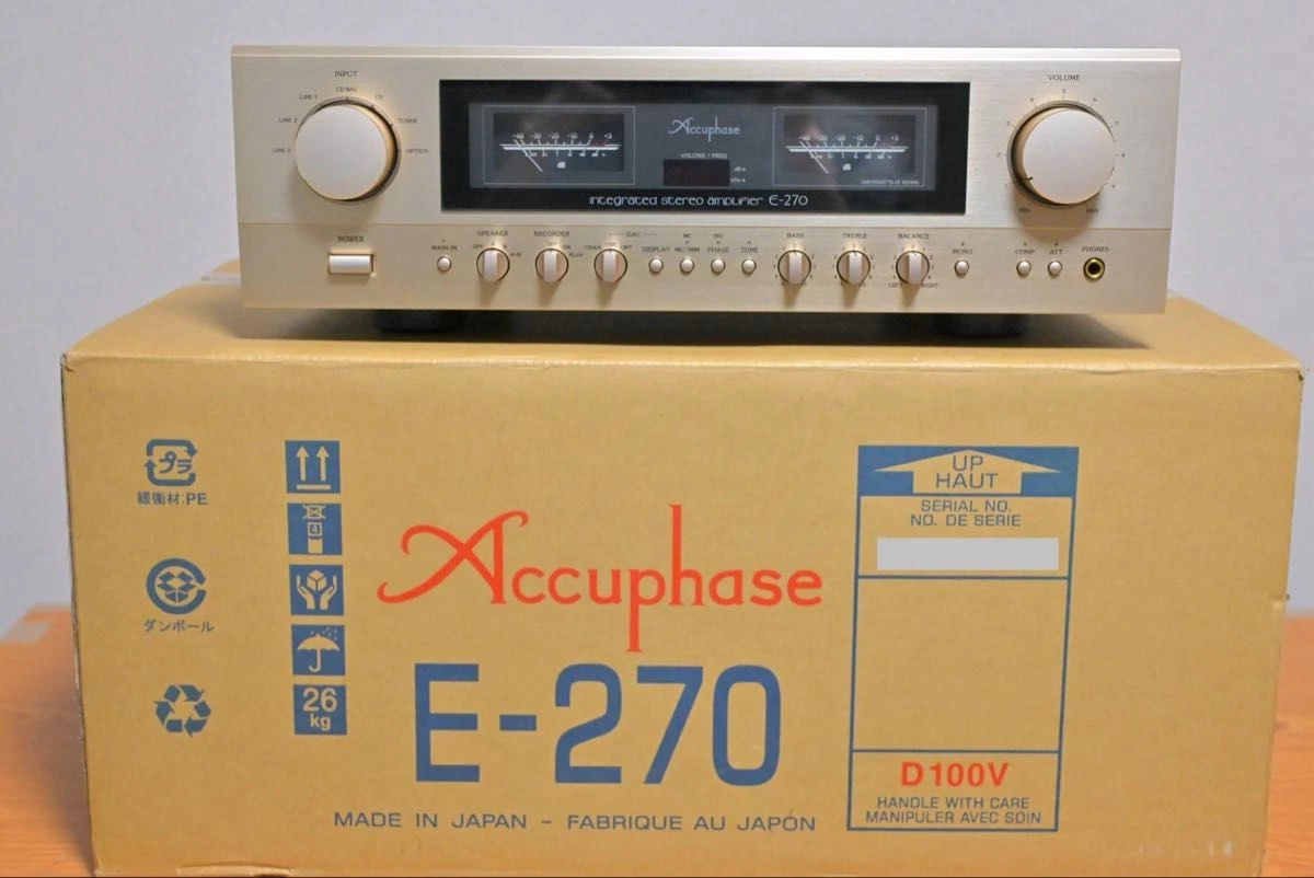 Accuphase E-270 Integrated Amplifier Excellent Working w/ Original