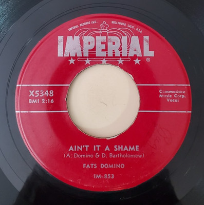 Fats Domino AIN'T IT A SHAME / LA LA  (ROCK 45) #5348 PLAYS VG+