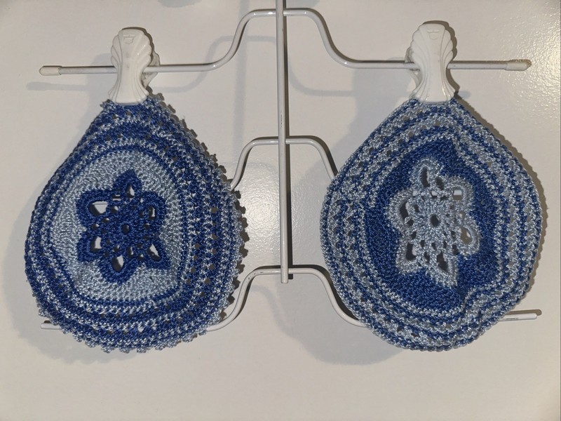 Pair Of Light And Dark Blue Yarmulkes Kippot Judaica 