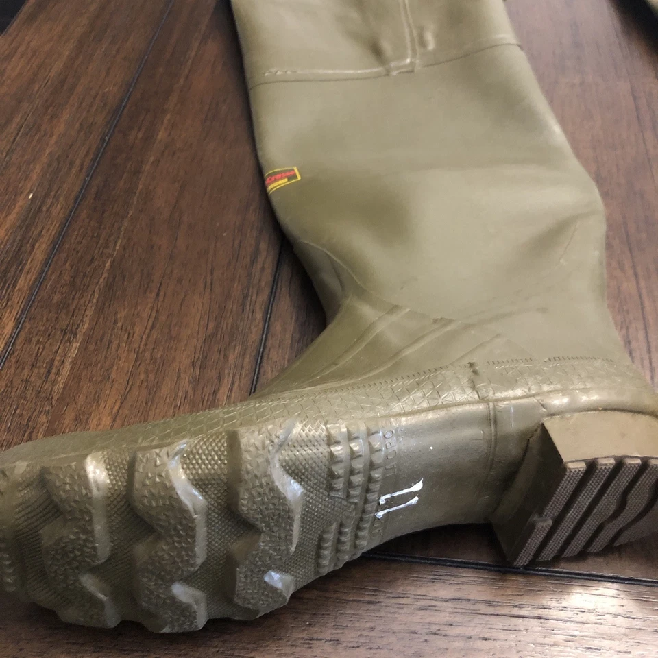 LaCrosse Mens Size 11 Insulated Hip Waders In Excellent Condition - Image 4 of 4