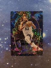 Karl-Anthony Towns 2022-23 Panini Select #12 Concourse Cosmic Prizm SSP