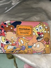 Cartera Loungefly Nickelodeon Retro Años 90 Personajes Cremallera Alrededor - 