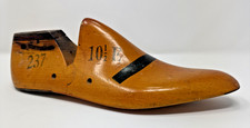 Antique Wooden Foot Shoe Form Mold Size 10 1/2 E Brass Heel and Toe Plate