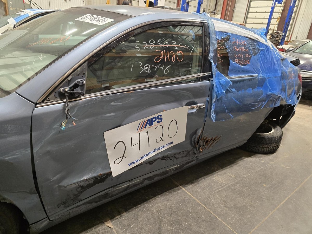 Used Front Left Door Glass Front fits: 2009 Toyota Avalon Front