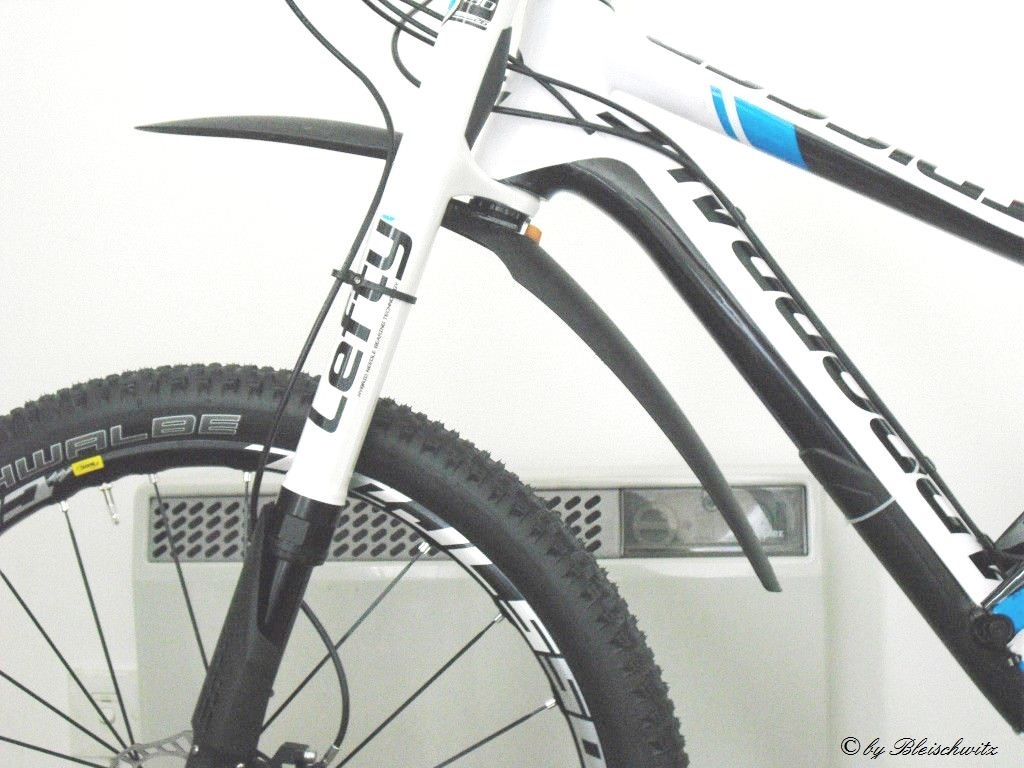 lefty fork mudguard