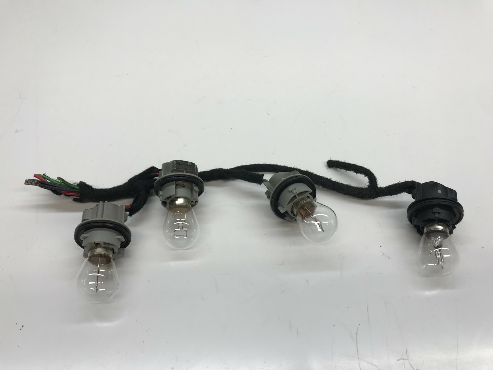 LAMBORGHINI MURCIELAGO REAR TAIL LIGHTS WIRING BULB HARNESS SOCKET WIRE OEM