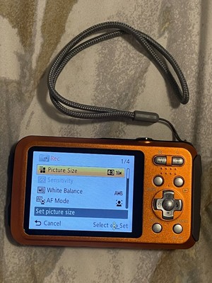 Panasonic LUMIX DMC-TS5 / DMC-FT5 16.1MP Digital Camera - Orange