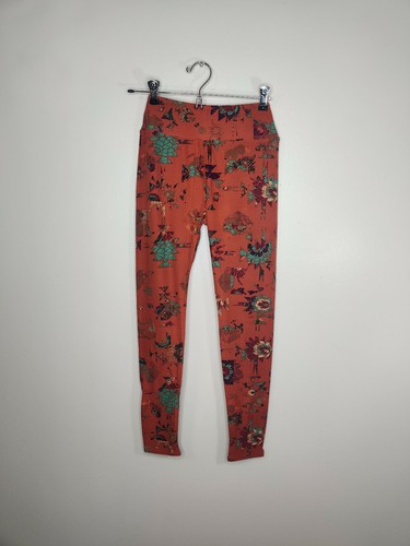 NWT New LuLaRoe RARE Graphic Print 