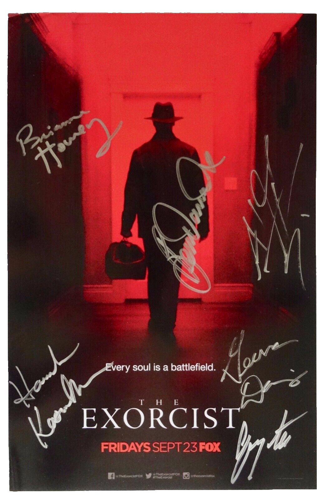 eXORCIST POSTER SIGNED BY 6 CAST COMIC CON 2016 FOX TV SHOW MEMORABILIA neocurio