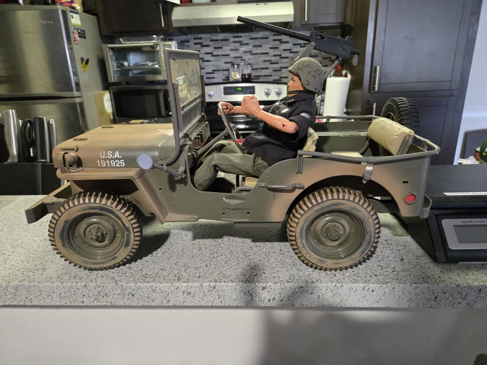 Jeep GI Joe Willys 2002 edición limitada Hasbro 81595 escala 1/6 20"" Pawtucket Foto 2 de 4