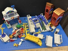 Fisher Price Geotrax Beamtown Fire House & Grand Central Station Lot Parts Only