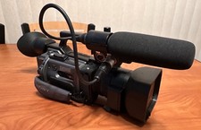 RARE Sony DSR-PD170P DVCAM MiniDV Camcorder 0 Hours Near Mint Full Kit Hard Case