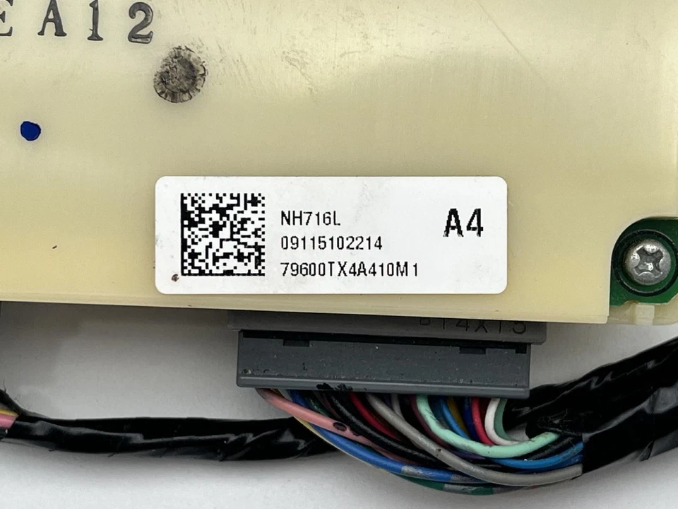 2013-2015 ACURA RDX HEAT/AC CONTROLLER BLACK TC: -A -L 103K -BASE- 50526 - Image 2 of 4