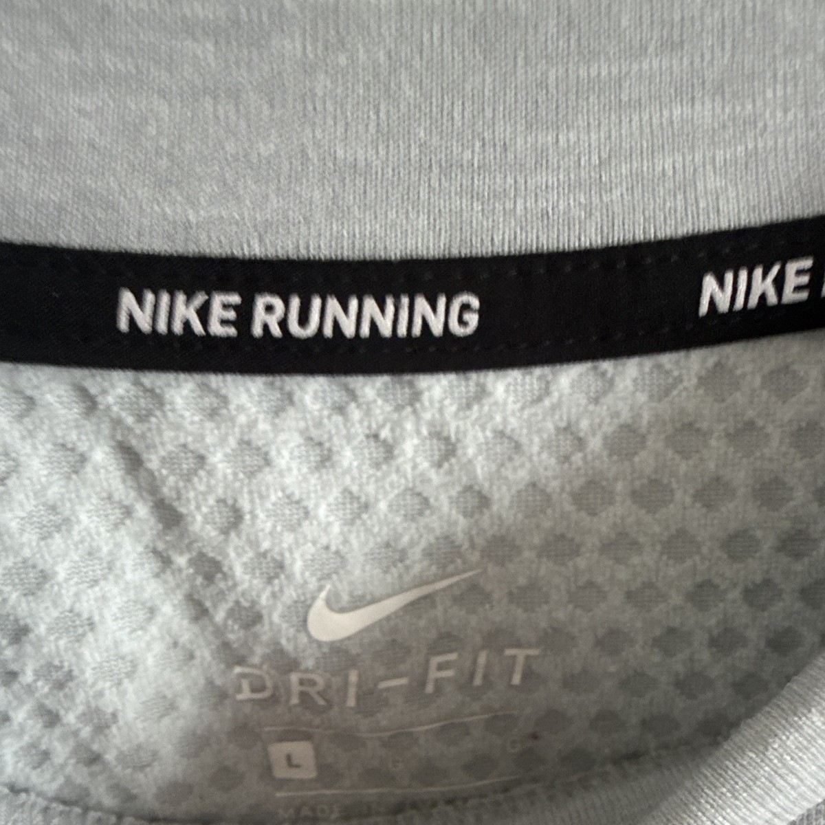 Nike Therma Sphere Element cropped sweatshirt View 2